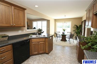 10217 Chesterhills Ct, New Haven, IN 46774 photo 9