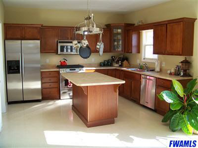 12906 Bordeaux, Fort Wayne, IN 46845 photo 5