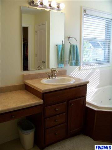 12906 Bordeaux, Fort Wayne, IN 46845 photo 14