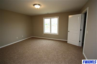 8612 Springberry Dr, Fort Wayne, IN 46818 photo 15
