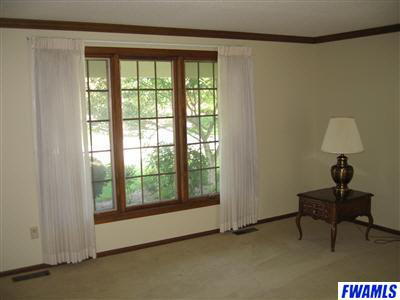 5426 Albany Ct, Fort Wayne, IN 46835 photo 3