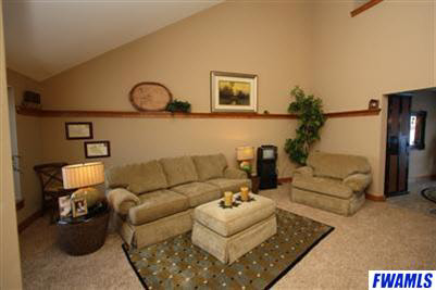 8426 Forsythia Ct, Fort Wayne, IN 46804 photo 5
