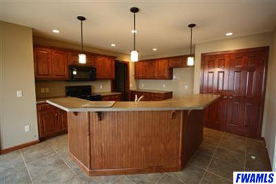 9625 Chapmans Blvd, Fort Wayne, IN 46835 photo 4