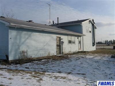 15626 Smith Rd, Yoder, IN 46798 photo 3