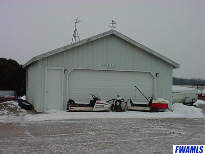 8530 Lafayette Center Rd, Yoder, IN 46798 photo 5