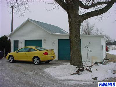 8530 Lafayette Center Rd, Yoder, IN 46798 photo 7