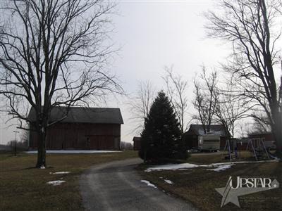 5525 N Sr 5, Larwill, IN 46764 photo 2