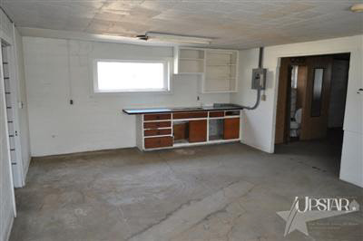 1170 S Wayne St, Waterloo, IN 46793 photo 5