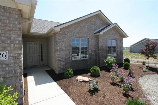 8626 Kilikenny Cv, Fort Wayne, IN 46835 photo 2