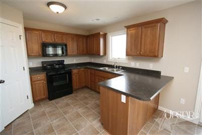 15448 Bears Breech Ct, Huntertown, IN 46748 photo 2