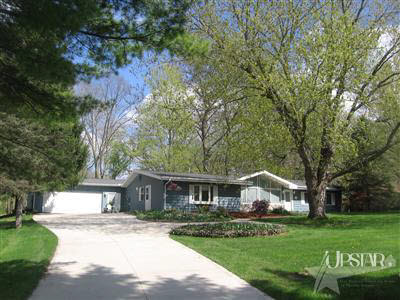 56 Skyline Dr, Garrett, IN 46738 photo 2