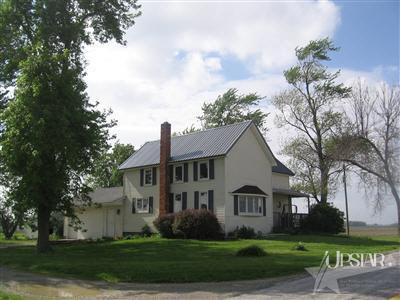 15606 Coverdale, Yoder, IN 46798 photo 2