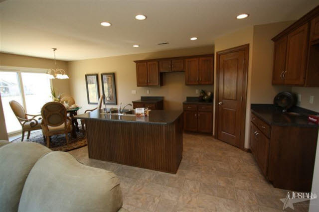 2181 Highlander Dr, Warsaw, IN 46580 photo 7