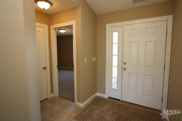 2181 Highlander Dr, Warsaw, IN 46580 photo 6