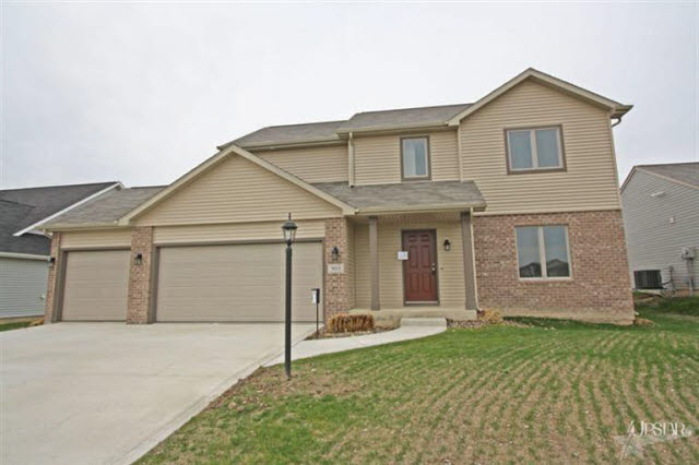 903 Wescott Dr, Fort Wayne, IN 46818 photo 1