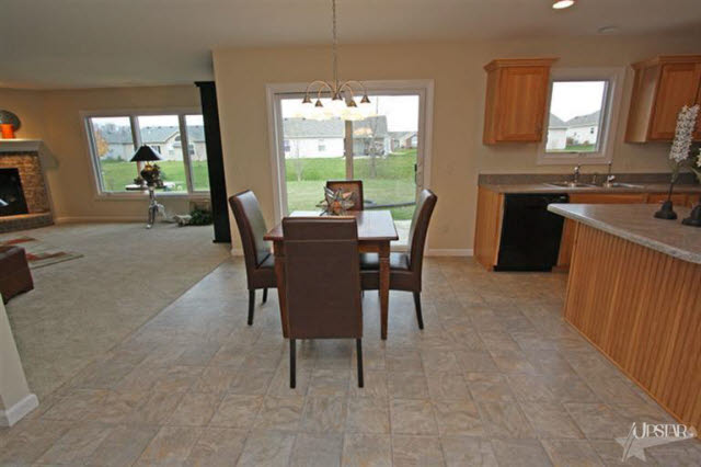 903 Wescott Dr, Fort Wayne, IN 46818 photo 5