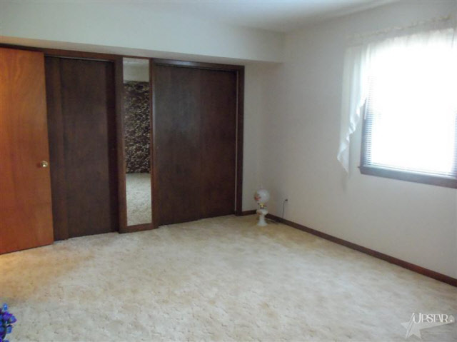 3136 Easterday Rd, Fort Wayne, IN 46818 photo 17
