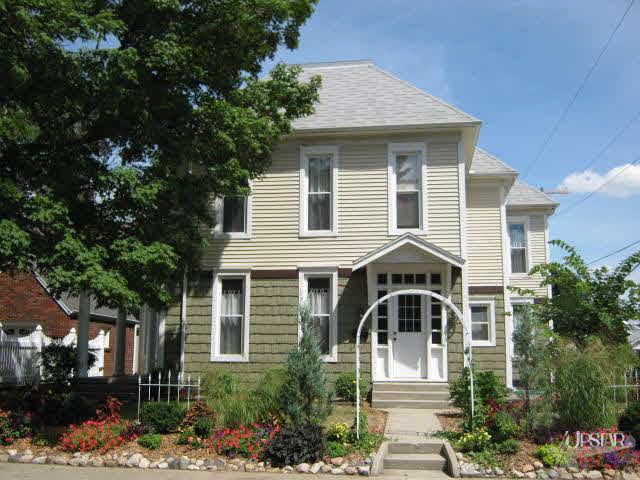115 E Central, Bluffton, IN 46714 photo 1
