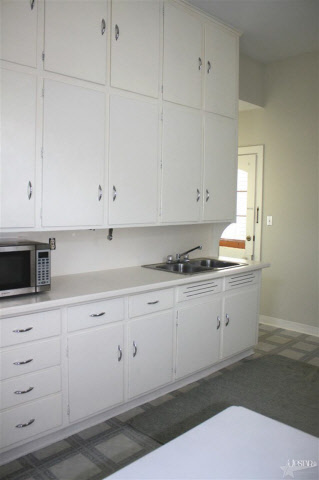 115 E Central, Bluffton, IN 46714 photo 8