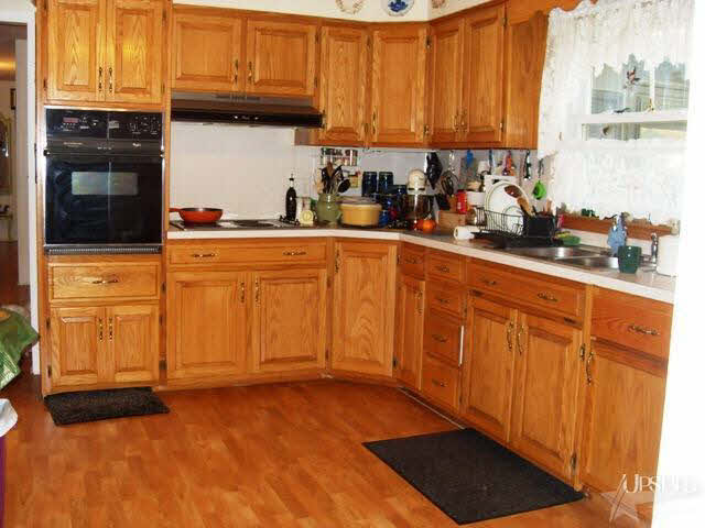 220 Spring St, Geneva, IN 46740 photo 5
