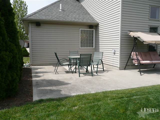 425 Red Bluff Dr, Fort Wayne, IN 46814 photo 3