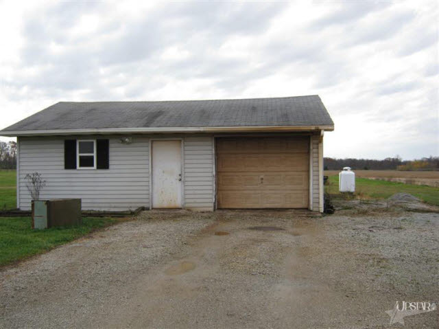 2354 E 400 N, Ossian, IN 46777 photo 10