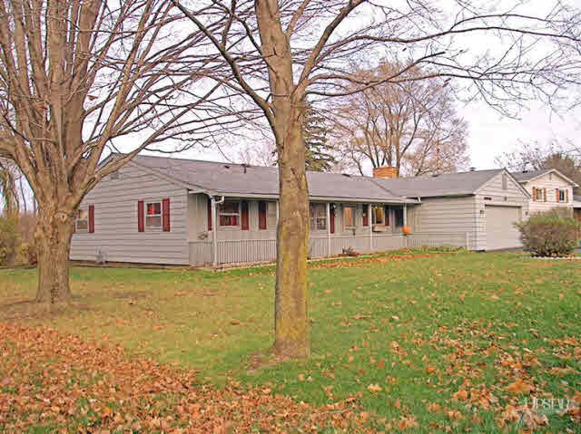 10777 N D Dr, Kendallville, IN 46755 photo 5