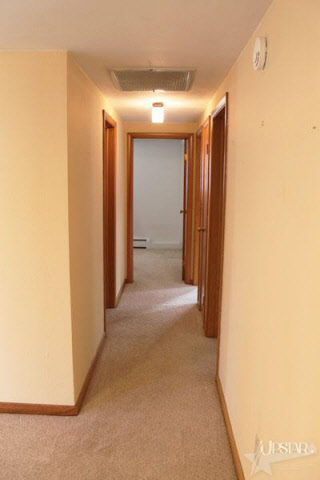 1202 Roger Dr, Auburn, IN 46706 photo 8