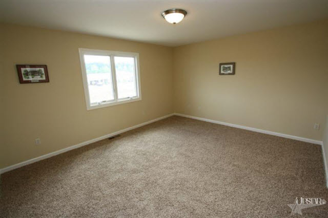 8521 Springberry Dr, Fort Wayne, IN 46818 photo 19