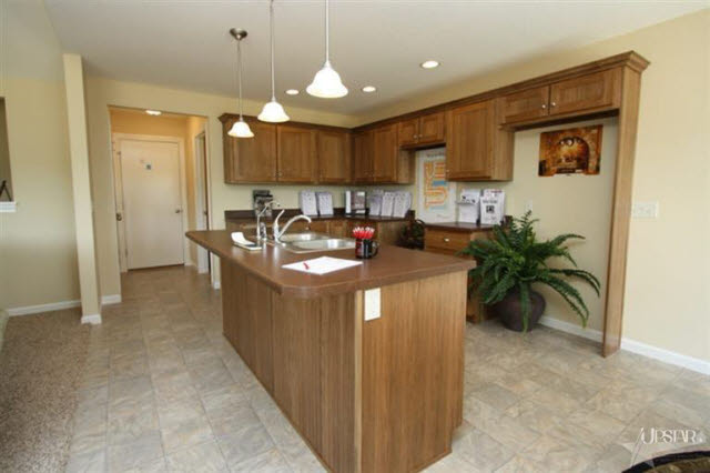 8521 Springberry Dr, Fort Wayne, IN 46818 photo 8