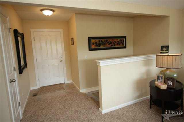 8521 Springberry Dr, Fort Wayne, IN 46818 photo 6