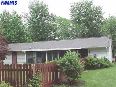 404 W Roe St, Ossian, IN 46777 photo 2