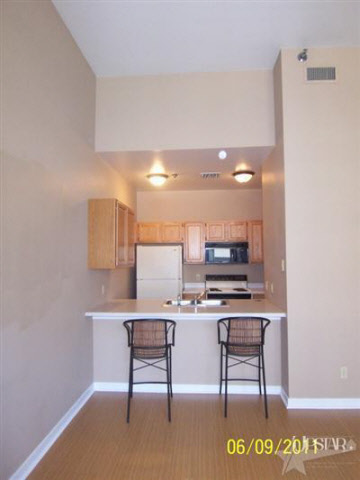 113 W Wayne St #308, Fort Wayne, IN 46802 photo 2