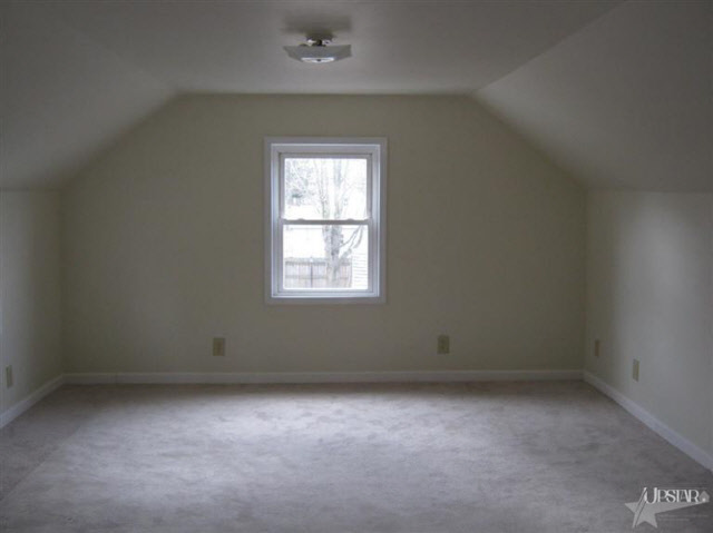 532 E Silver, Bluffton, IN 46714 photo 10