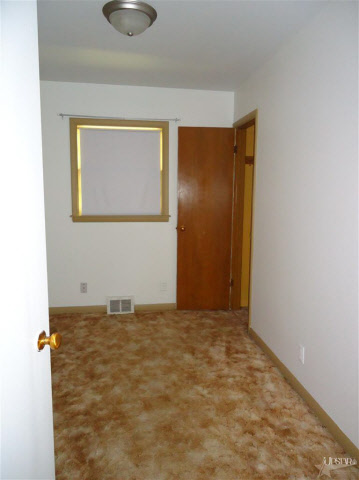 1326 Curdes Ave, Fort Wayne, IN 46805 photo 10
