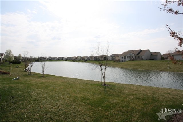 12319 Autumn Breeze Dr, Fort Wayne, IN 46845 photo 4