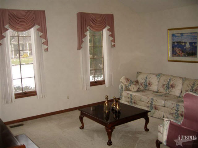 5626 Albany Ct, Fort Wayne, IN 46835 photo 3