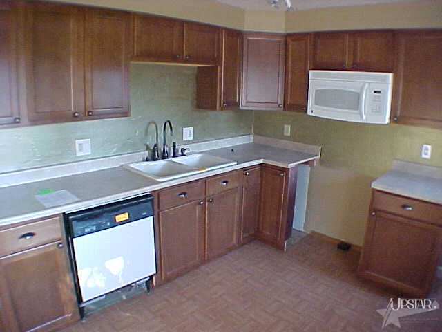 15332 Feighner Rd, Roanoke, IN 46783 photo 2