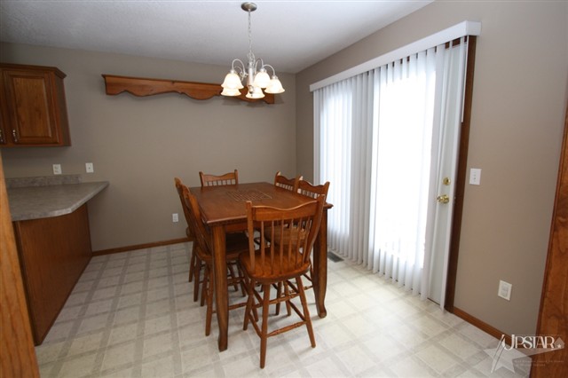 7606 Maeve Dr, Fort Wayne, IN 46835 photo 11