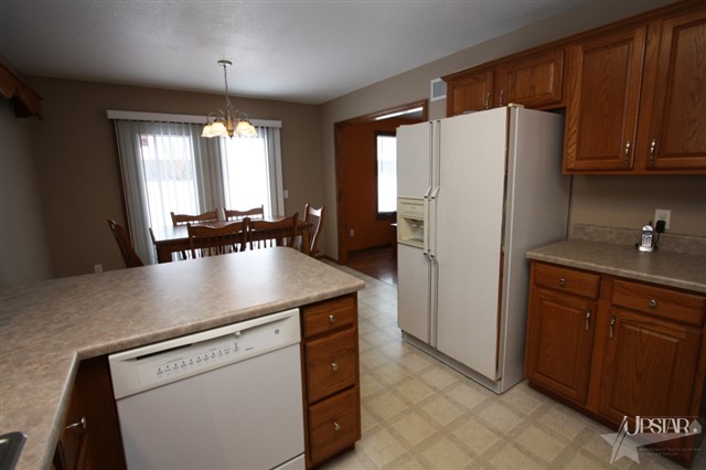 7606 Maeve Dr, Fort Wayne, IN 46835 photo 8