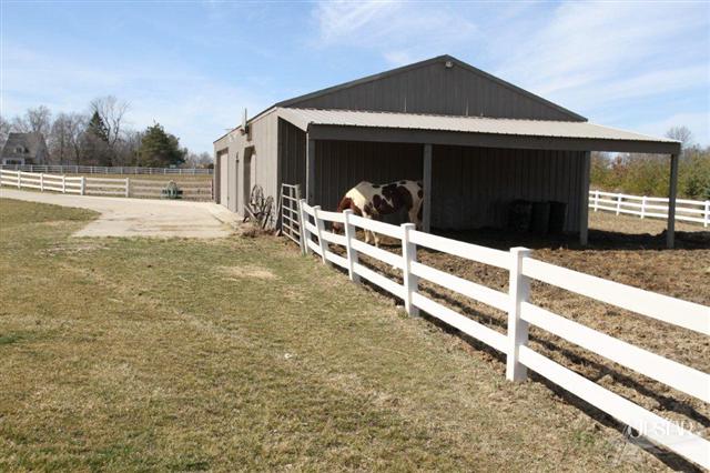 12936 Schwartz Rd, Grabill, IN 46741 photo 10