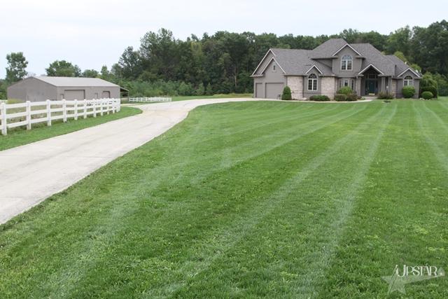 12936 Schwartz Rd, Grabill, IN 46741 photo 2