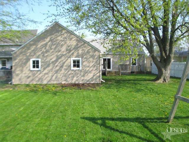 218 E Arnold, Bluffton, IN 46714 photo 23