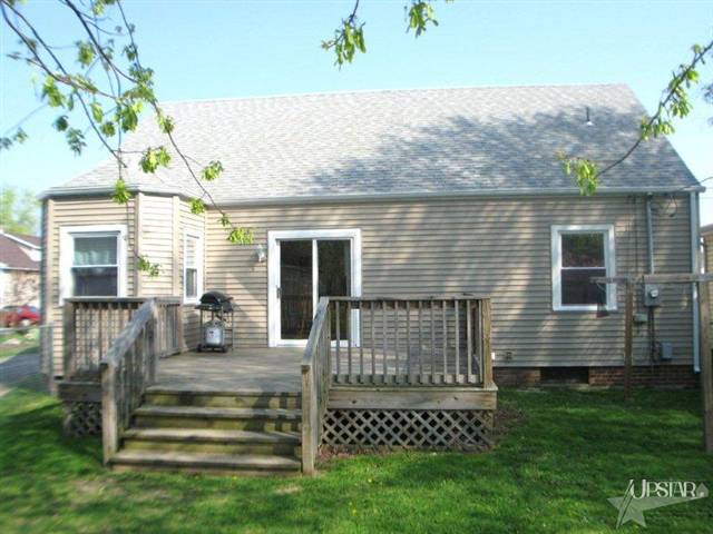 218 E Arnold, Bluffton, IN 46714 photo 21
