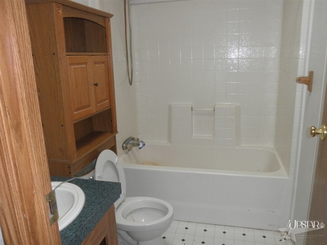 3239 S 200 W, Liberty Center, IN 46766 photo 9