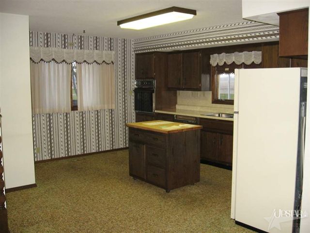566 W Schoolhouse Rd, Kendallville, IN 46755 photo 14