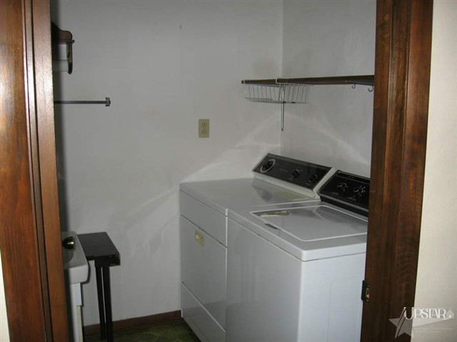 566 W Schoolhouse Rd, Kendallville, IN 46755 photo 16