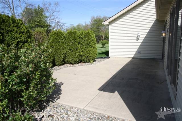 7901 Welshire Blvd, Fort Wayne, IN 46815 photo 5