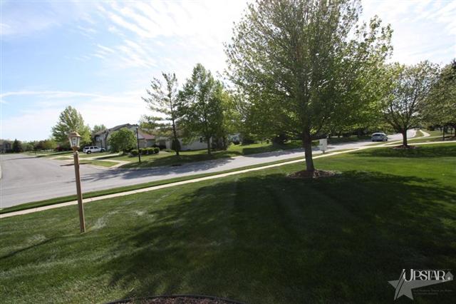 7901 Welshire Blvd, Fort Wayne, IN 46815 photo 3