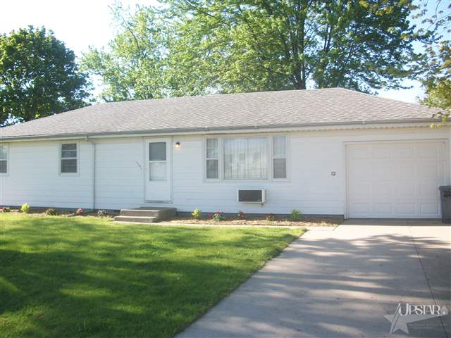 1729 Klug Dr, Fort Wayne, IN 46818 photo 1